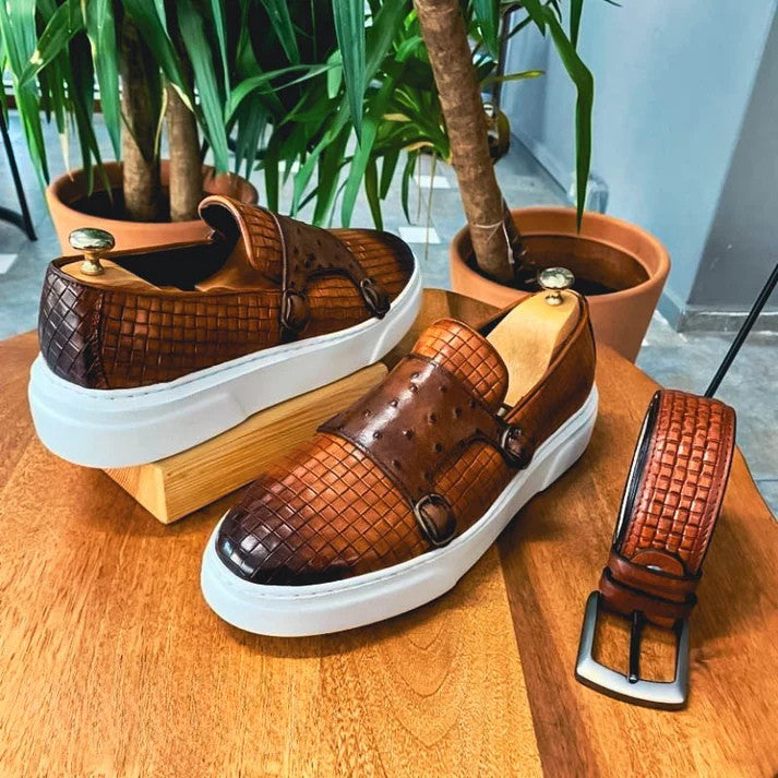 MODA DUO | Elegant Double Buckle Sneakers