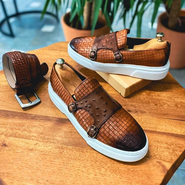 MODA DUO | Elegant Double Buckle Sneakers