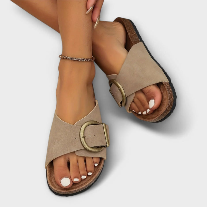 SOLELUX | Elegant Orthopedic Sandals